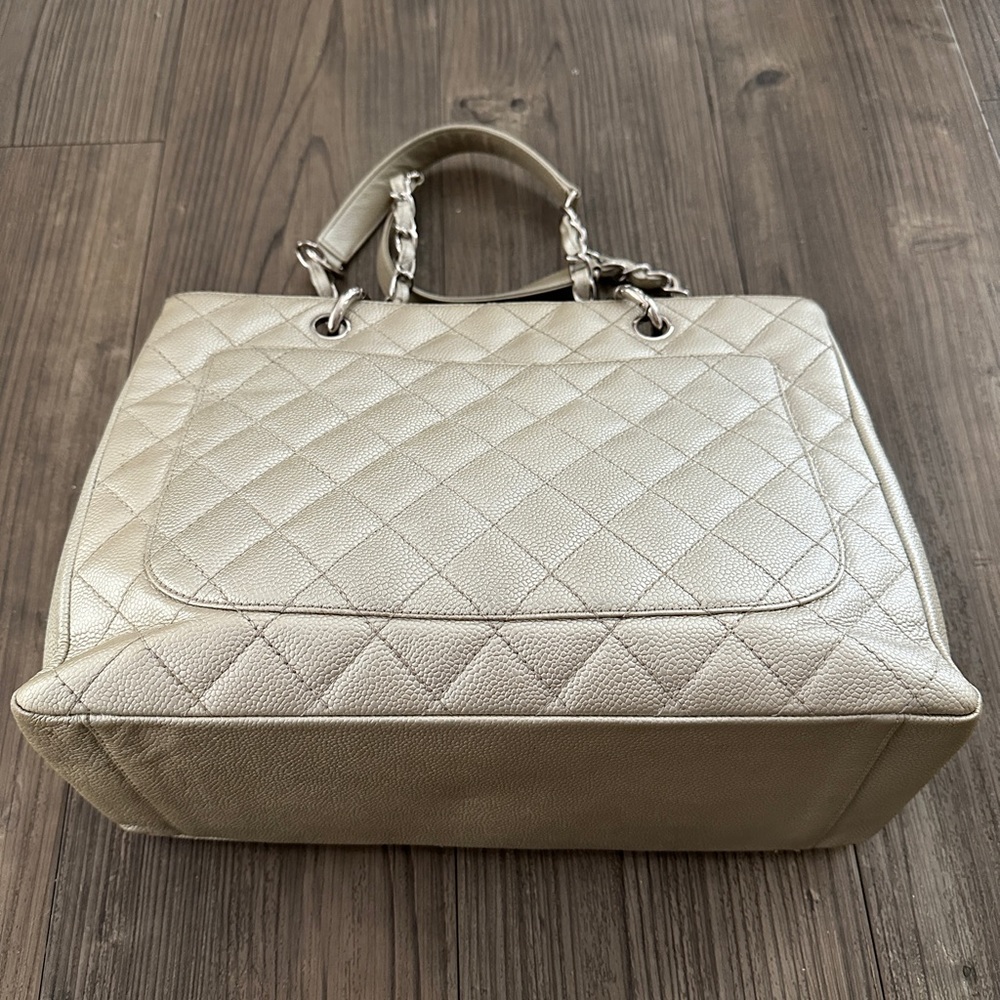 100% genuine CHANEL grand shopping tote bag - Picture 4 of 8